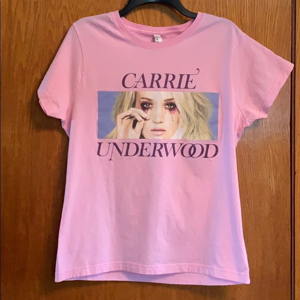 Carrie Underwood concert t-shirt